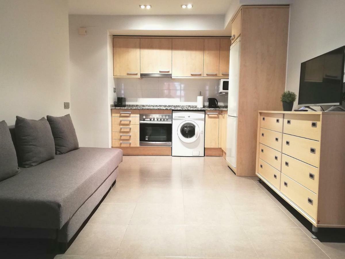 Mazi Apartments Nest Mataro Bagian luar foto